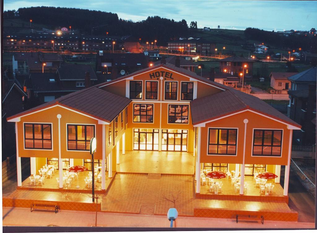 Hotel Piedras Piedras Blancas Ngoại thất bức ảnh